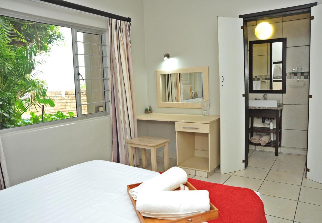 Sunrise Beach Resort Amanzimtoti Exterior foto