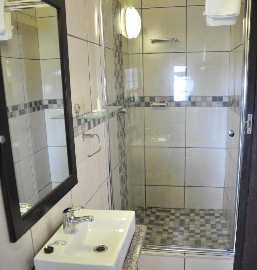 Sunrise Beach Resort Amanzimtoti Exterior foto